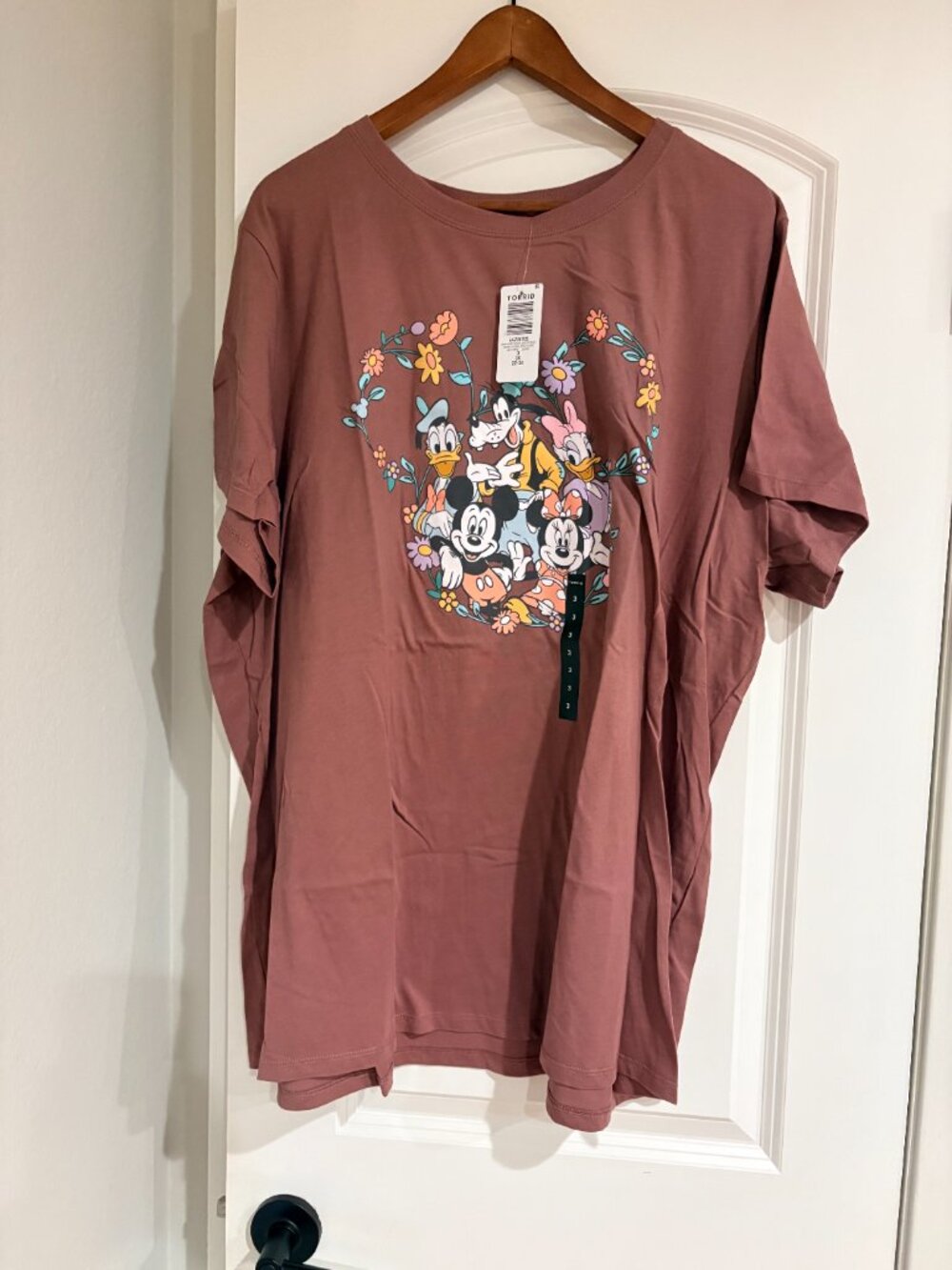Torrid Disney Mickey & Friends Floral Tee Rose Taupe 3X 22-24 NWT